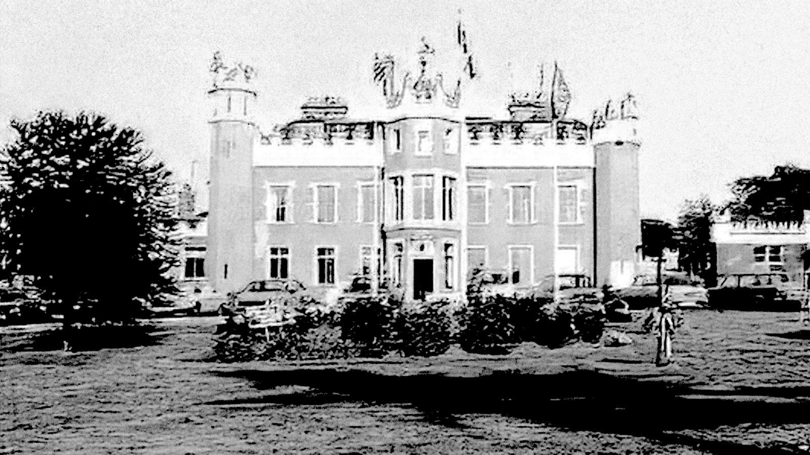 OLD CASTLE PHOT
