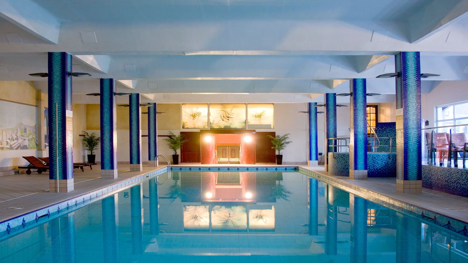 SwimmingPool1