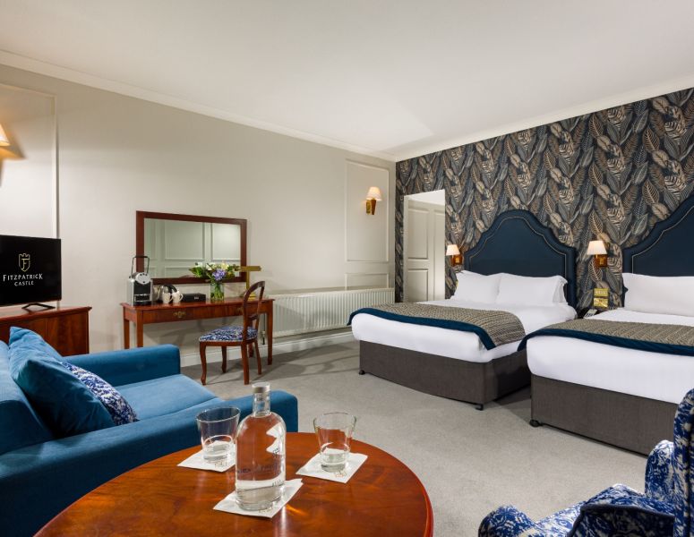 FamilyRoom7