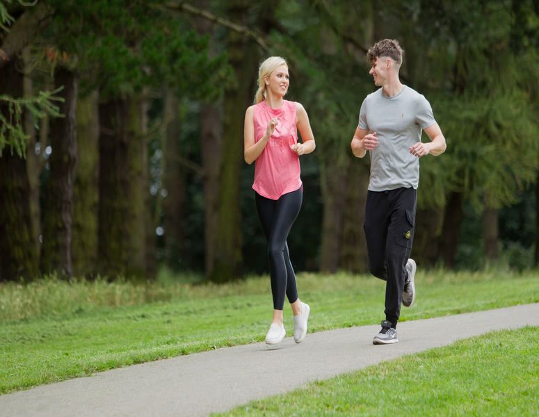 Couple on Killiney Hill 37